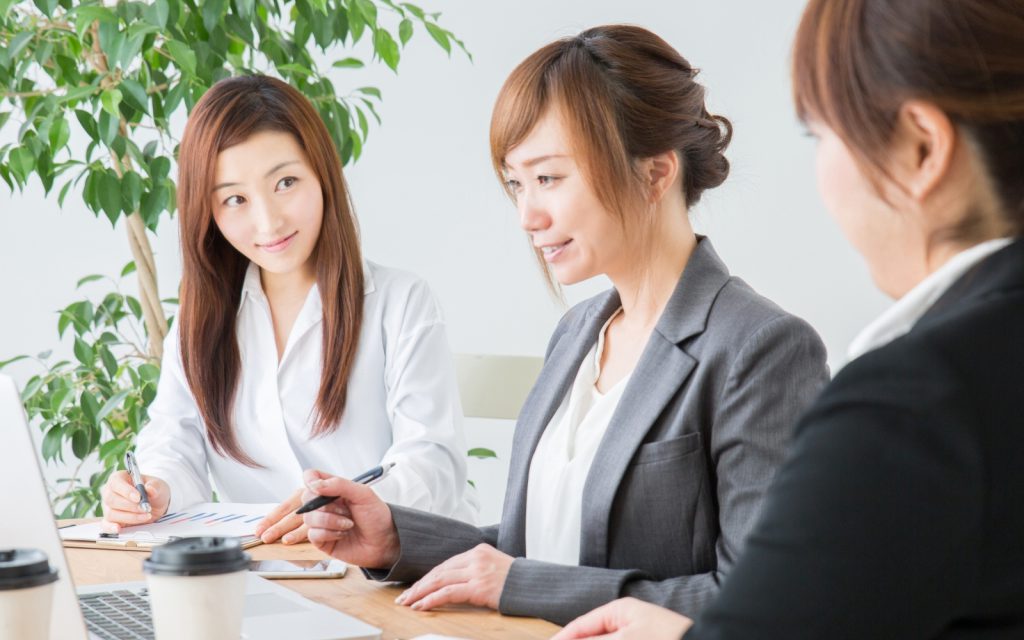 女性活躍推進法と女性活躍の現状と課題。企業がおさえておきたいこと。